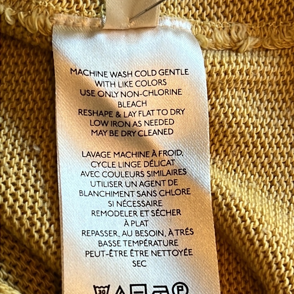 Free People distressed gold, dolman sleeve, V-neck sweater/raw edges-pilling - Picture 10 of 10